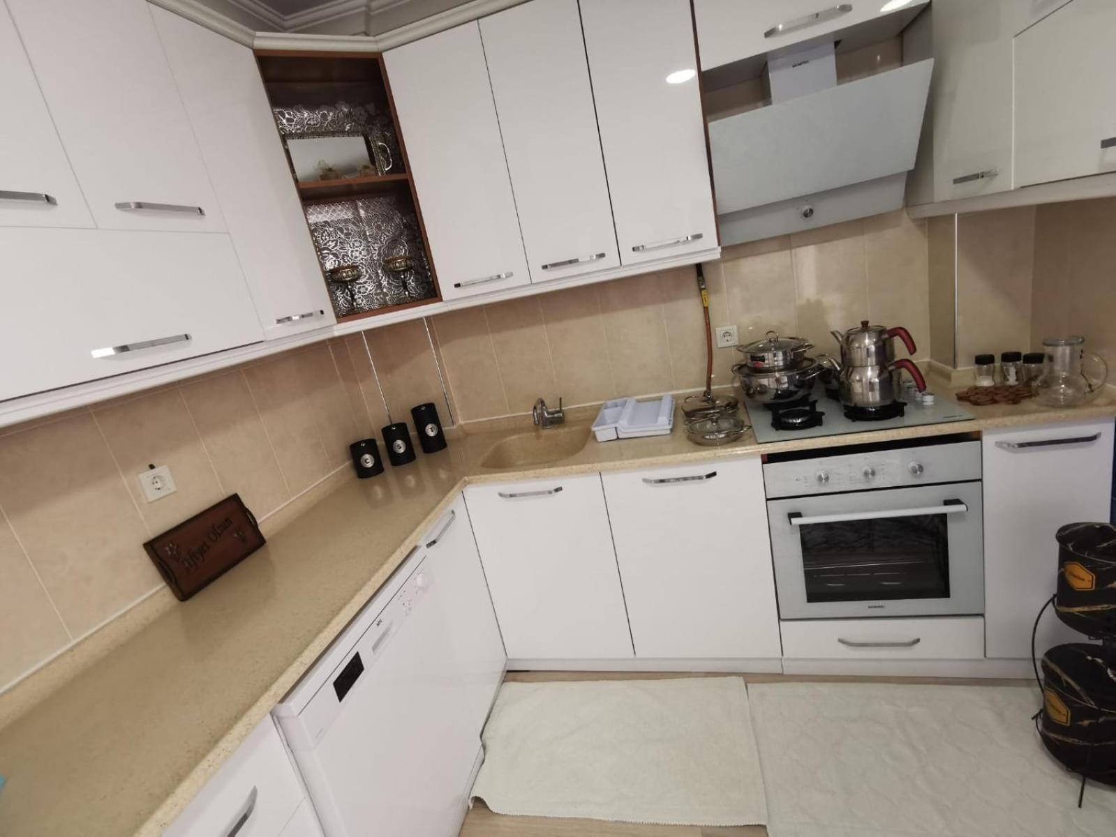 3Ege Ueniversitesine Ve Hastane Ye Cok Yakin Aile Icin Uygun Bornova Exterior photo